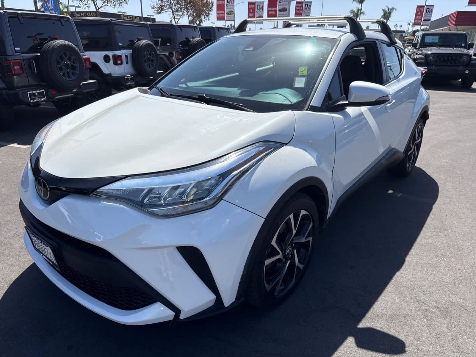 Used 2021 Toyota C-HR XLE FWD image 1