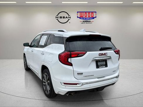 Used 2020 GMC Terrain Denali w/ GMC Pro Grade Package image 4