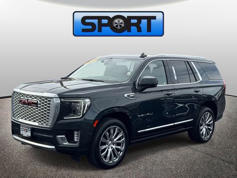 Used 2022 GMC Yukon Denali w/ Denali Premium Package AWD/4WD image 1