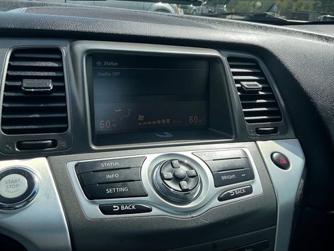 Used 2012 Nissan Murano SV AWD/4WD image 14