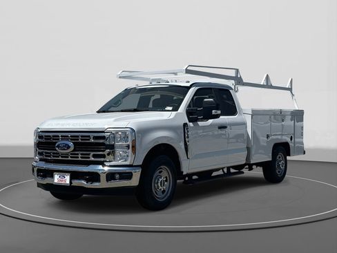 New 2025 Ford F350 XL w/ XL Chrome Package image 1