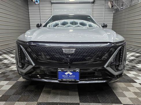 Used 2024 Cadillac Lyriq Sport AWD/4WD image 4