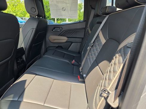 New 2026 GMC Canyon Denali AWD/4WD image 31