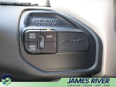 Used 2019 RAM 2500 Laramie AWD/4WD image 32