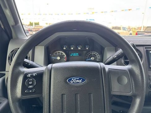Used 2016 Ford F250 XL w/ Power Equipment Group AWD/4WD image 23