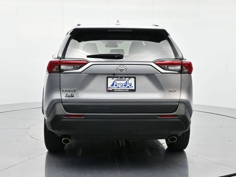 Used 2025 Toyota RAV4 XLE image 6