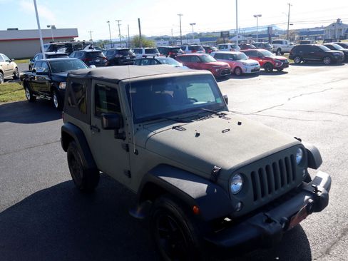 Used 2017 Jeep Wrangler Sport w/ Quick Order Package 23S image 21
