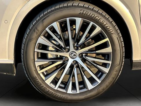 Used 2024 Lexus RX 350h image 25