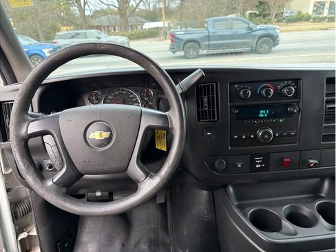 Used 2012 Chevrolet Express 2500 image 11