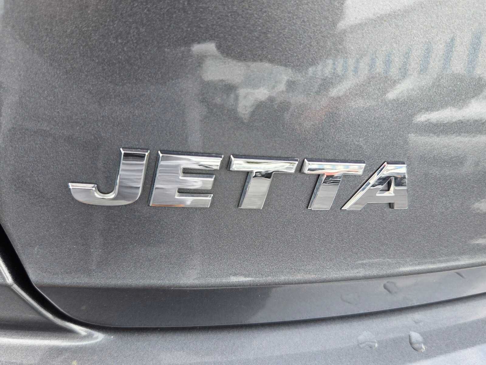 Used 2021 Volkswagen Jetta S FWD image 16