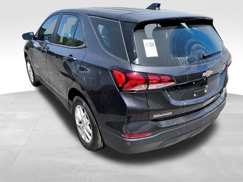 Certified 2022 Chevrolet Equinox LS AWD/4WD image 9