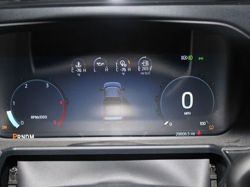 Used 2024 Ford F350 Lariat w/ Tremor Off-Road Package image 23