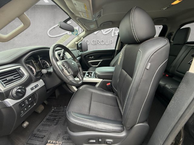 Used 2017 Nissan Titan PRO-4X AWD/4WD image 19