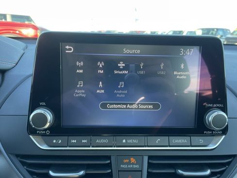 Used 2024 Nissan Altima 2.5 SR image 15