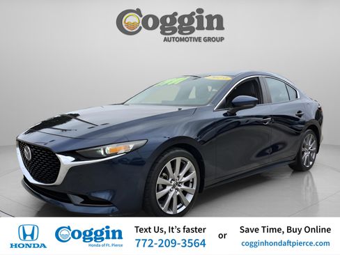 Used 2019 MAZDA MAZDA3 Sedan w/ Preferred Package image 1