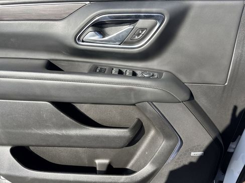 Used 2023 Chevrolet Tahoe LT w/ Luxury Package image 22