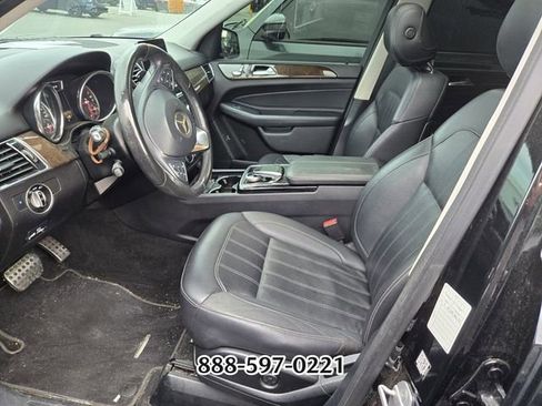 Used 2016 Mercedes-Benz GLE 350 w/ Premium Package image 2