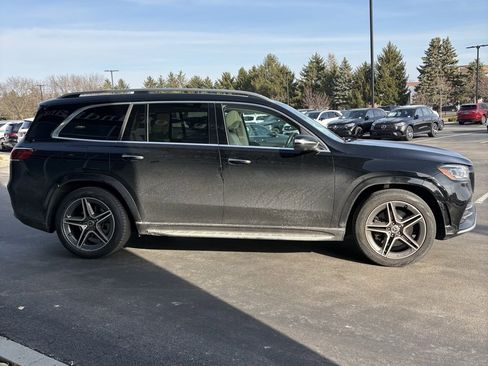 Used 2022 Mercedes-Benz GLS 450 4MATIC image 11