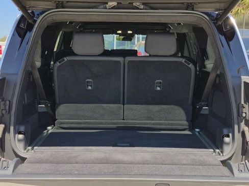 Used 2023 Rivian R1S Adventure image 8