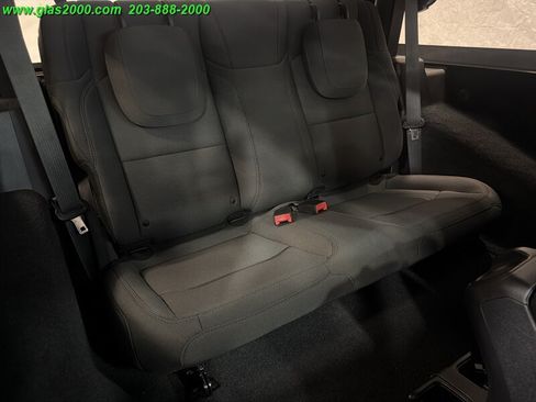Used 2018 Jeep Wrangler Sport AWD/4WD image 9