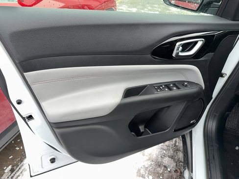 New 2026 Jeep Compass Limited image 6