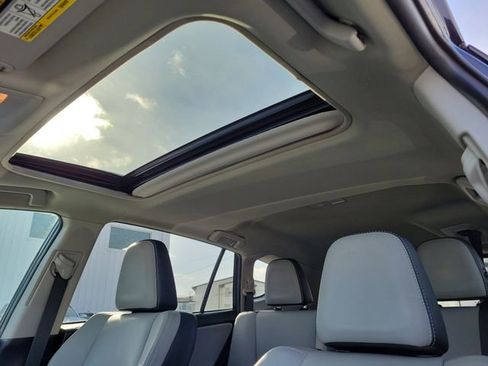 Used 2017 Toyota RAV4 Limited w/ Protection Package image 22