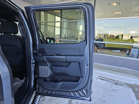 Used 2022 Ford F150 XLT w/ Equipment Group 302A High image 14