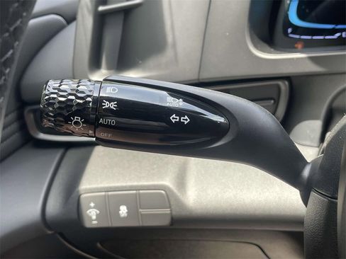 New 2025 Hyundai Elantra Sport image 23