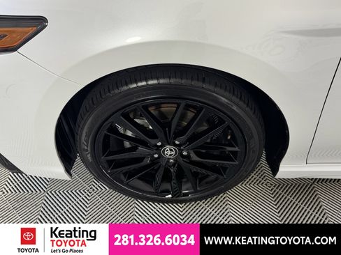 Used 2024 Toyota Camry XSE FWD image 30