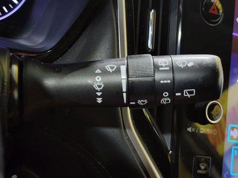 Used 2020 Subaru Outback Premium AWD/4WD image 17