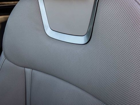 Used 2024 Hyundai Tucson Limited image 24