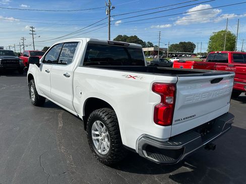 Used 2019 Chevrolet Silverado 1500 LTZ AWD/4WD image 8