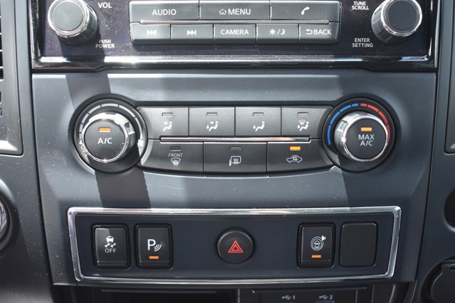 Used 2023 Nissan Titan SV RWD image 23