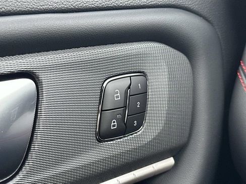 New 2026 Ford Explorer ST w/ Sun And Sound Package image 27