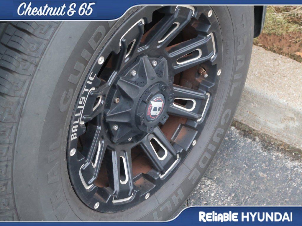 Used 2014 Nissan Titan PRO-4X w/ Pro-4x Luxury Package AWD/4WD image 24