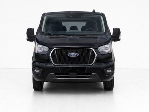 Used 2025 Ford Transit 350 XLT RWD image 5