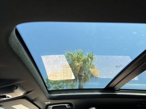 Used 2025 BMW X1 xDrive28i image 27