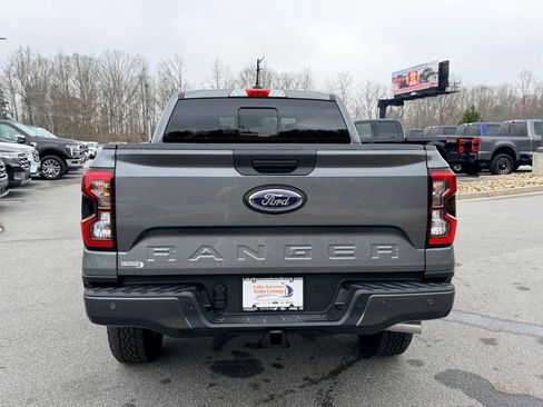 New 2025 Ford Ranger XLT w/ FX4 Off-Road Package image 8