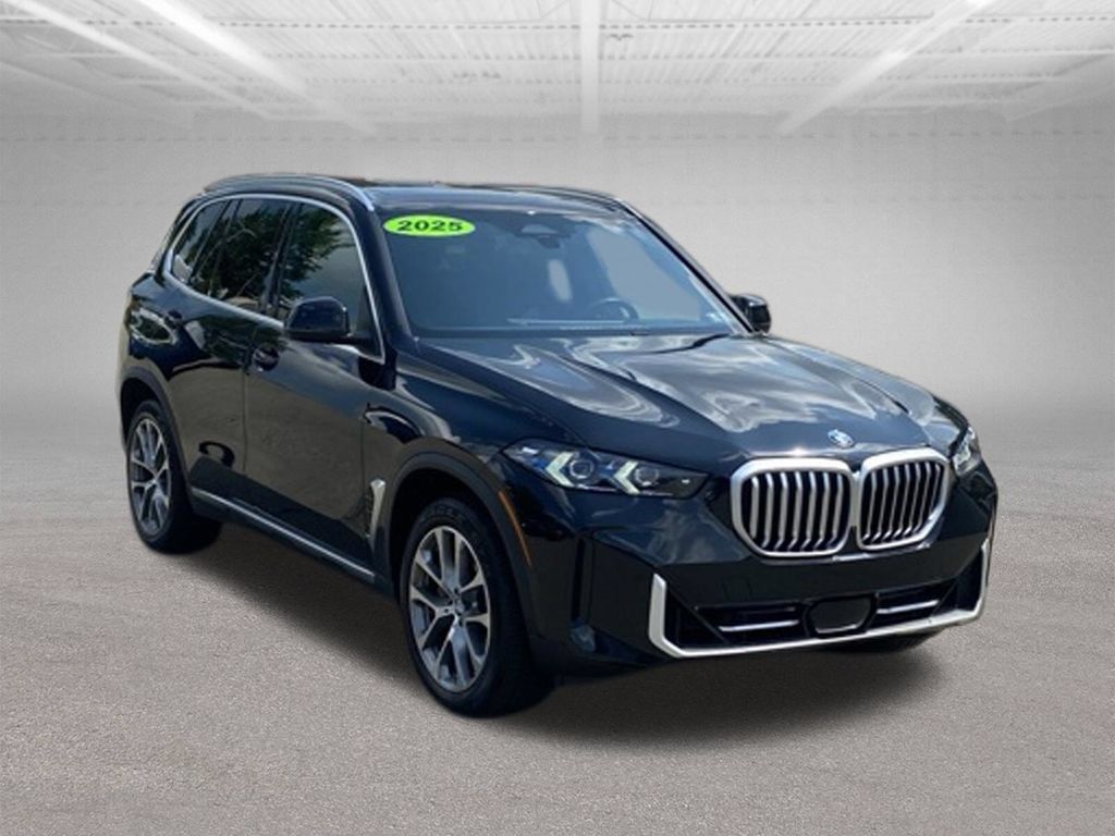 Used 2025 BMW X5 xDrive40i w/ Climate Comfort Package AWD/4WD image 8