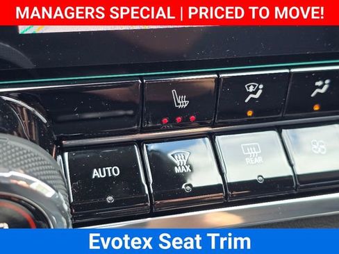 New 2025 Chevrolet Colorado LT w/ LT Convenience Package RWD image 26