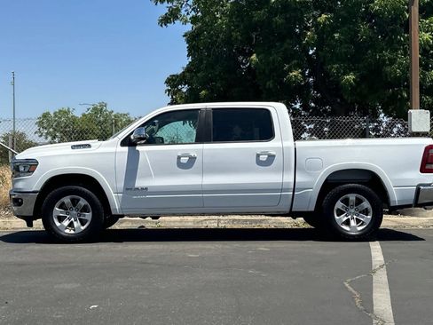 Used 2022 RAM 1500 Laramie AWD/4WD image 6