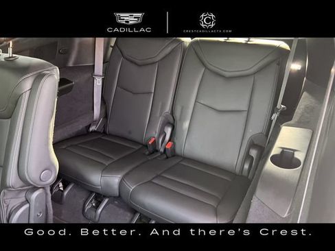Used 2023 Cadillac XT6 Premium Luxury w/ Technology Package FWD image 32