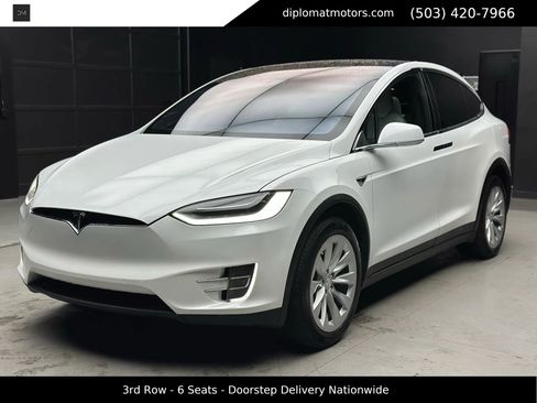 Used 2017 Tesla Model X 75D image 1
