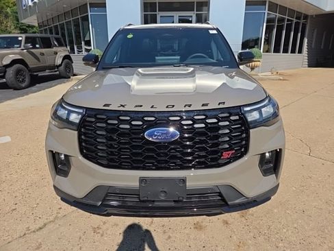 New 2026 Ford Explorer ST w/ Sun And Sound Package AWD/4WD image 2