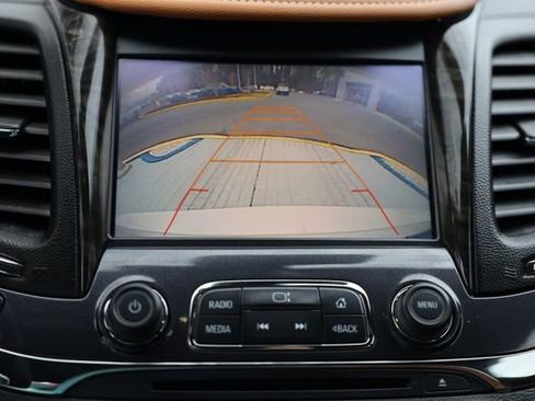 Used 2016 Chevrolet Impala LTZ w/ Enhanced Convenience Package image 28