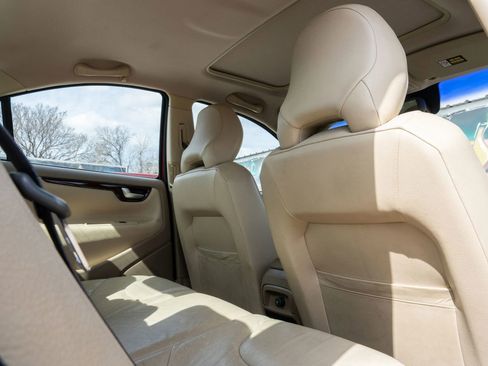 Used 2004 Volvo S60 2.4 image 26