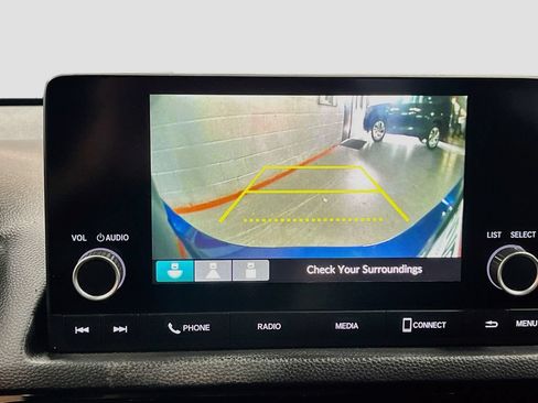 Used 2025 Honda Odyssey Sport-L image 13