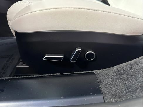 Used 2023 Tesla Model S Standard Range AWD/4WD image 16