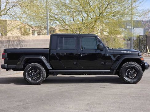 New 2026 Jeep Gladiator Sport image 15