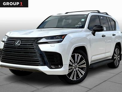 New 2025 Lexus LX 700h Luxury